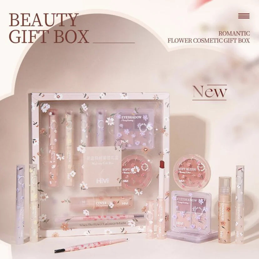 Luxe Glam – 8-Piece Long-Wear Lipstick Kit