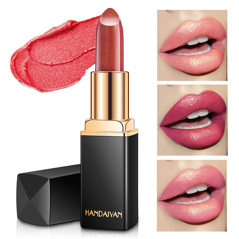 Handaivan lipstick with close-up swatches and application on lips